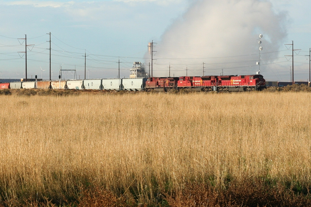 CP NB grain train